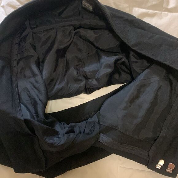 BANANA REPUBLIC, cargo pocket wool skirt, size 6, lined , near new condition - Picture 7 of 11